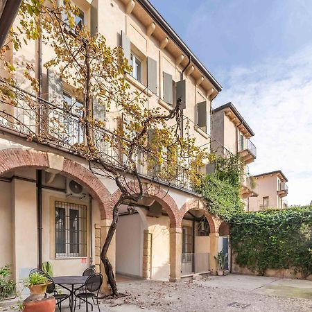 Limehome Verona La Vigna In Citta Exteriör bild